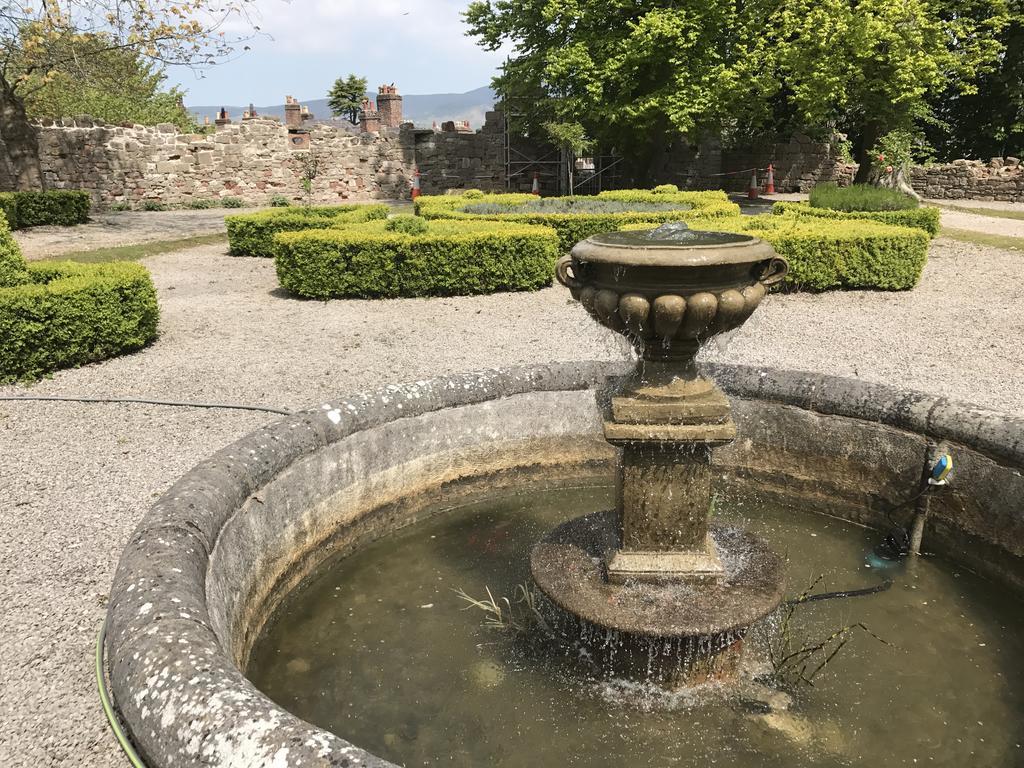 Ruthin Castle Hotel And Spa 외부 사진